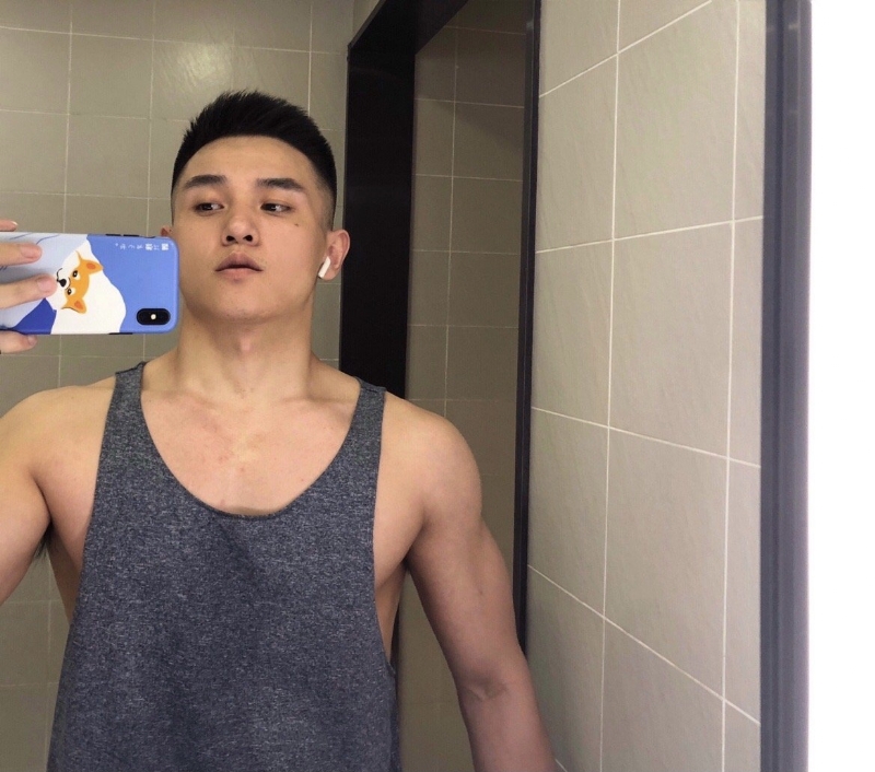 李文亮的第一张照片--嘉义父母相亲团